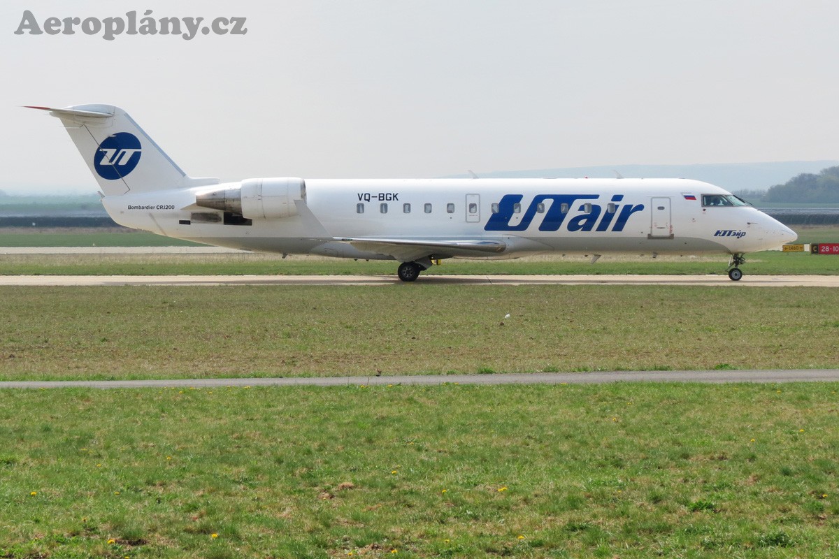 Canadair CL-600-2B19 Regional Jet CRJ-200LR - VQ-BGK