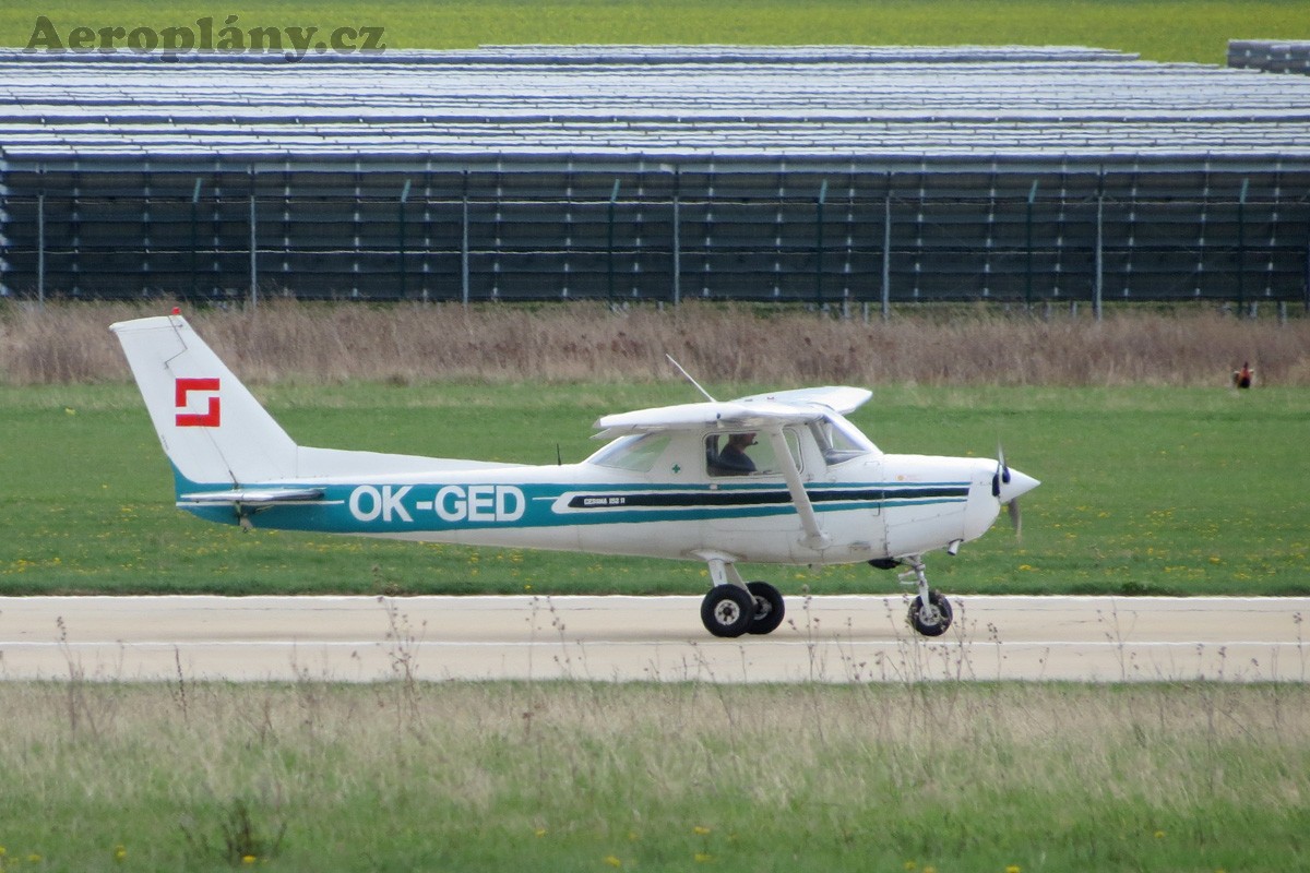 Cessna 152 II - OK-GED
