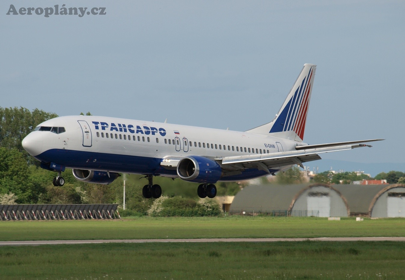 Boeing 737-4S3 - EI-DNM