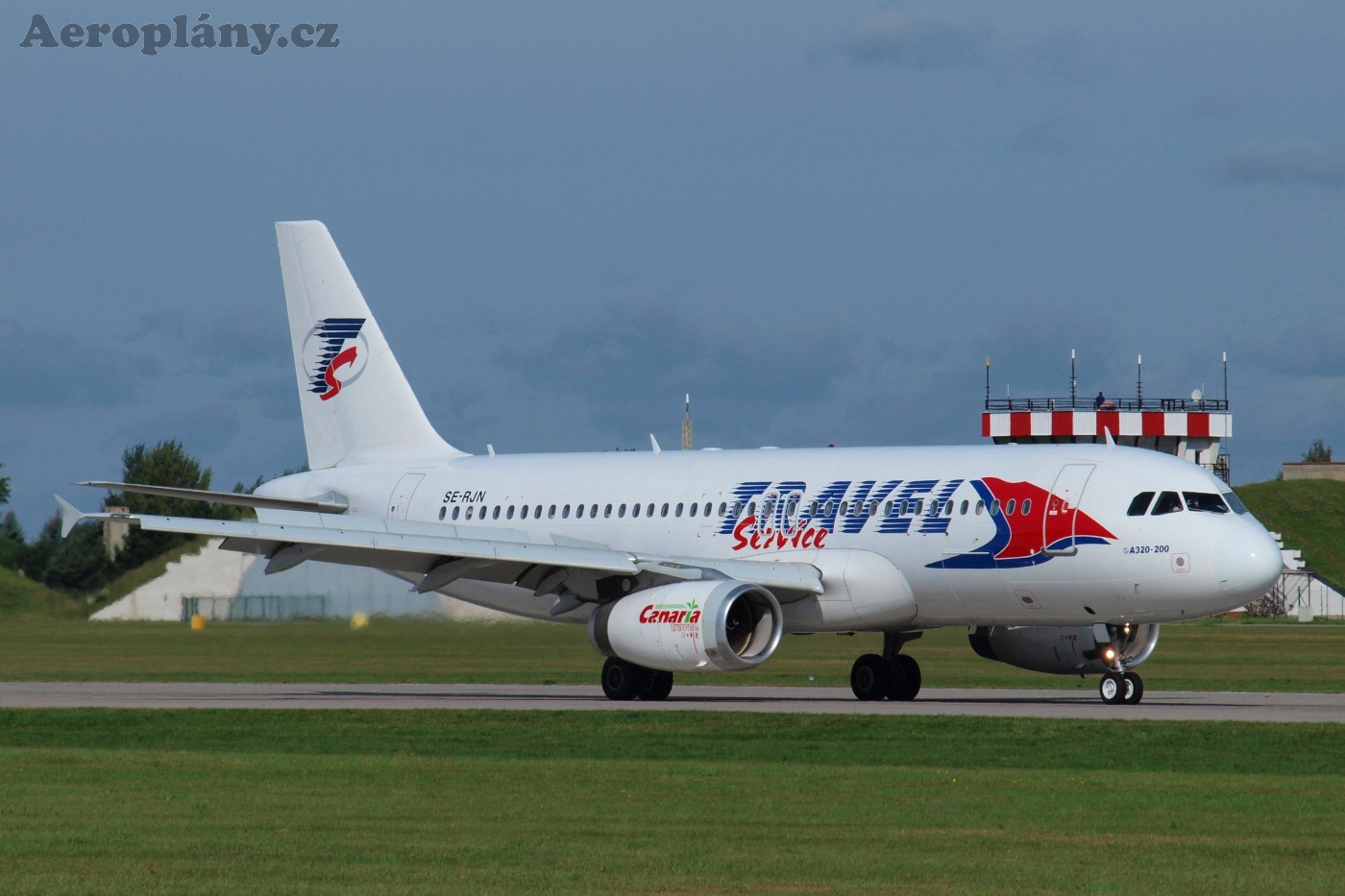 Airbus A320-231 - SE-RJN