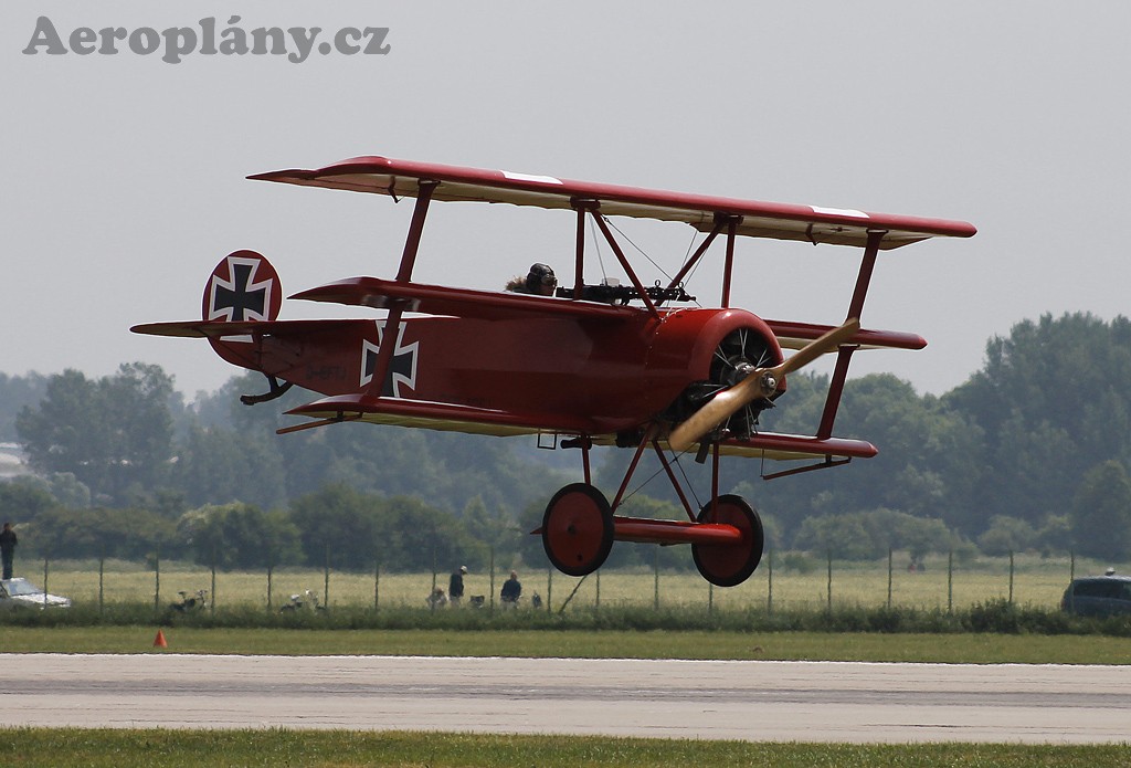 Fokker DR.1  D-EFTJ