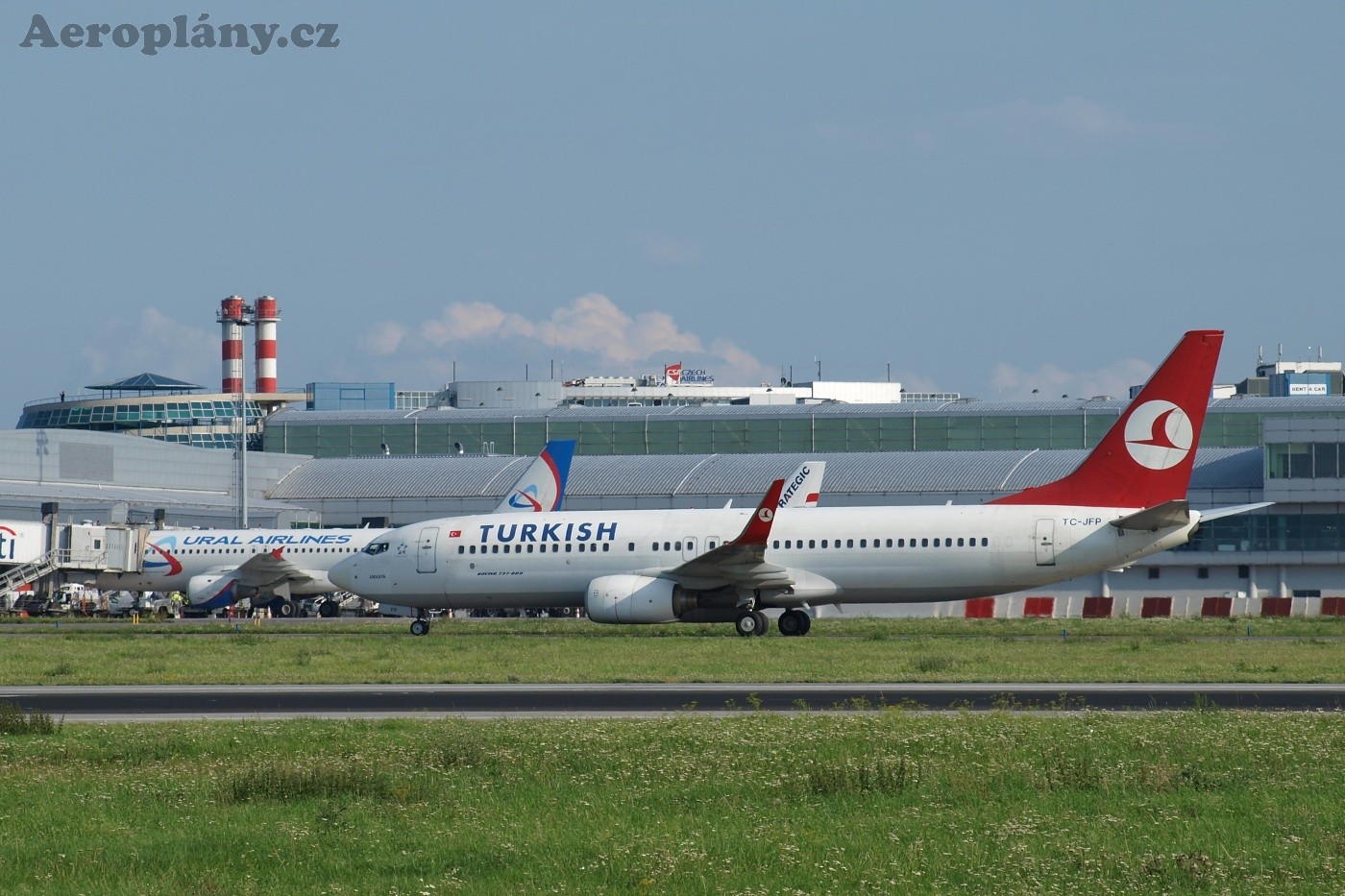 Boeing B737-8F2 - TC-JFP