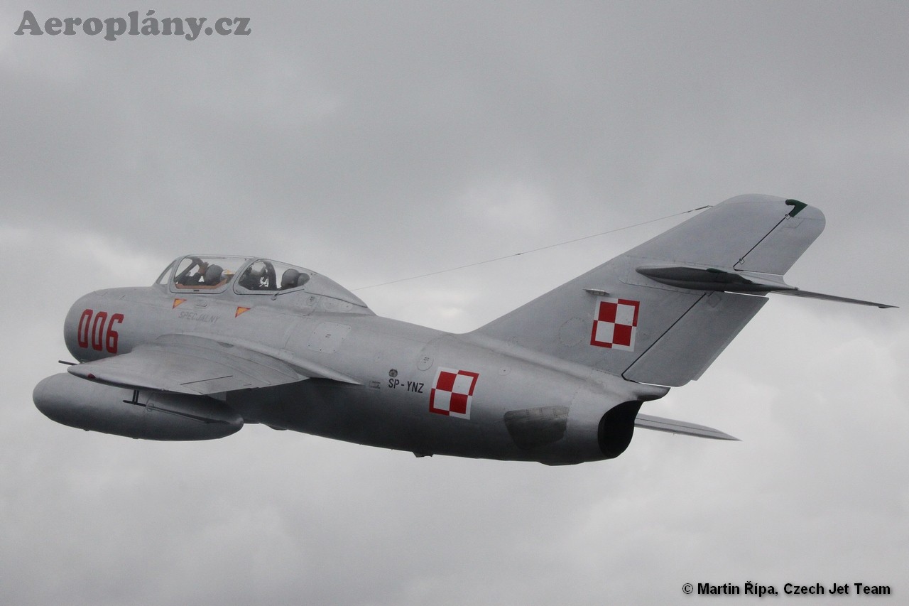 MiG-15 UTI (SP-YNZ)