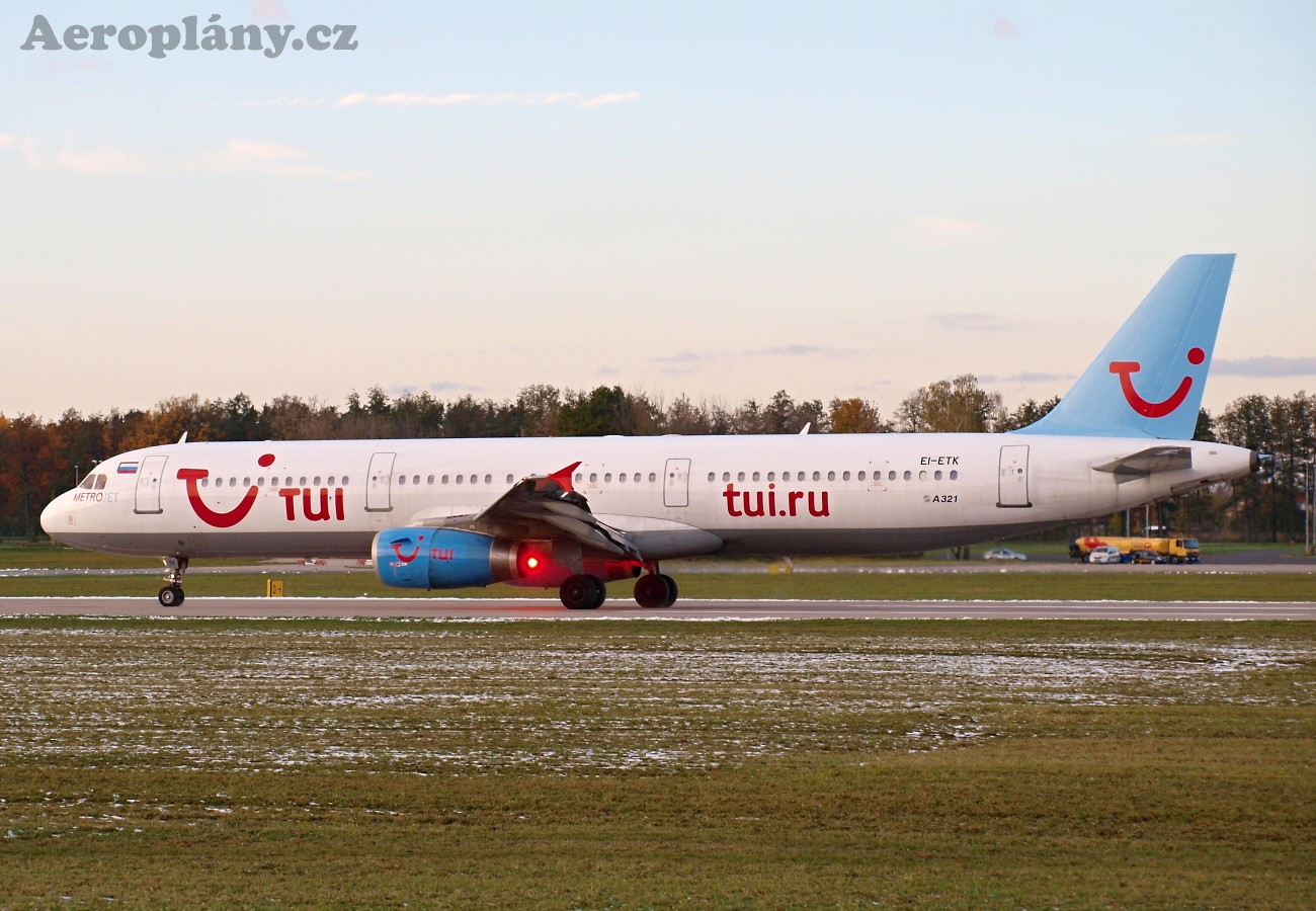 Airbus A321-231 - EI-ETK
