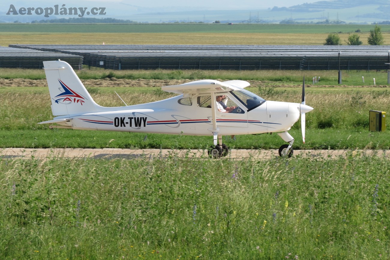 Tecnam P-92JS - OK-TWY