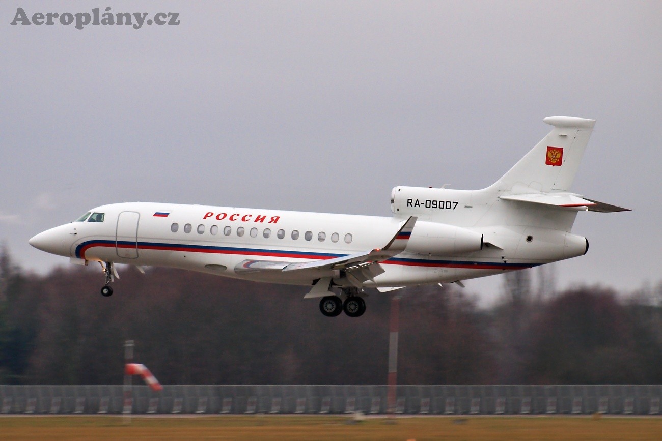 Dassault Falcon 7X - RA-09007