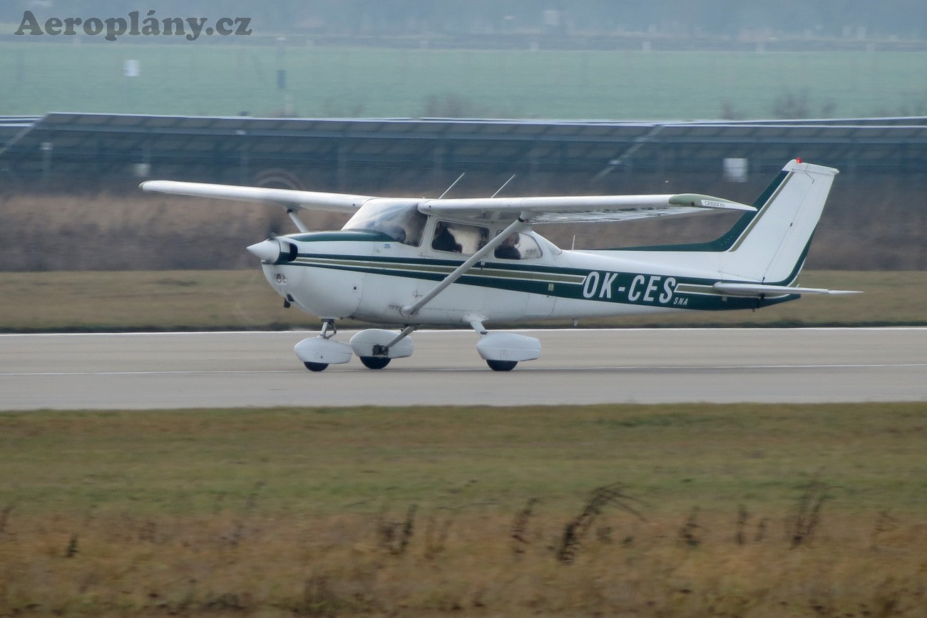 Cessna 172 - OK-CES