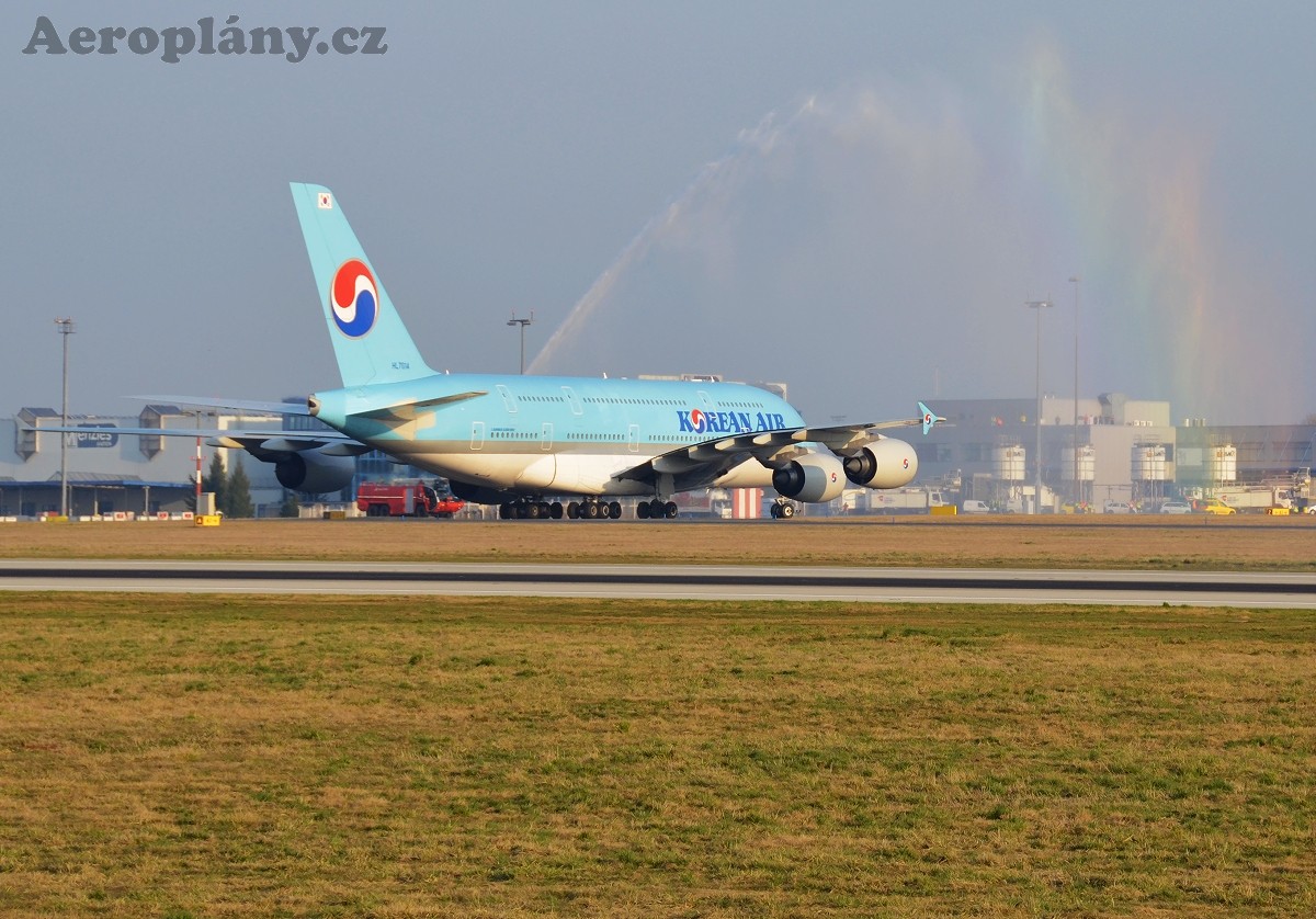 Airbus A380-861 -  HL7614