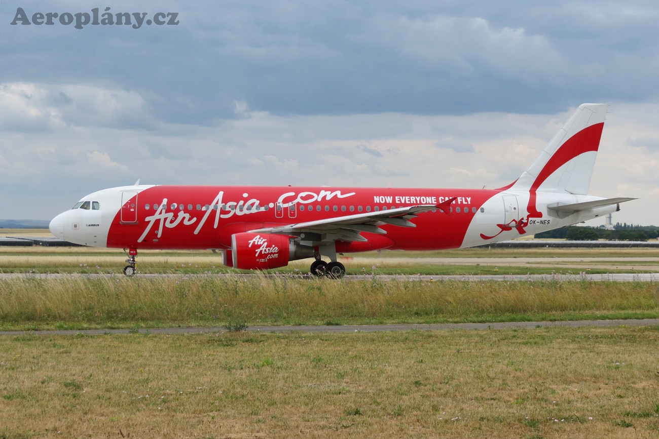 Airbus A320-216 - OK-NES