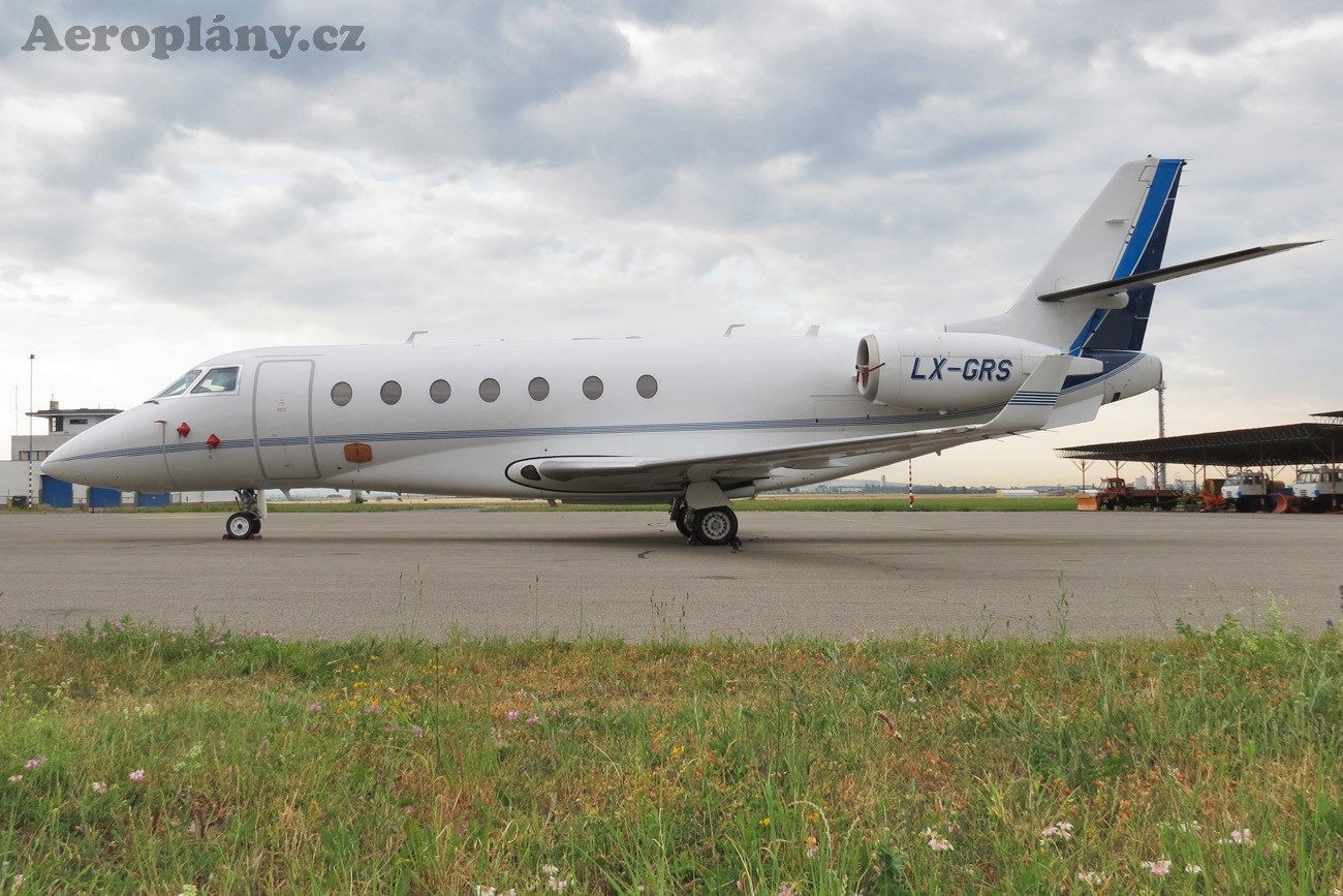 Gulfstream Aerospace G200 - LX-GRS