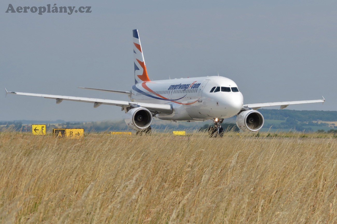 Airbus A320-214 - OK-HCB
