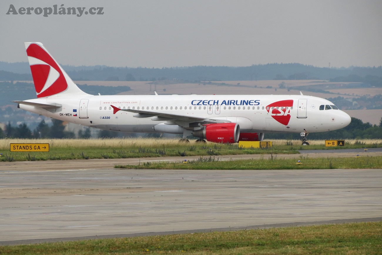 Airbus A320-214 - OK-MEH