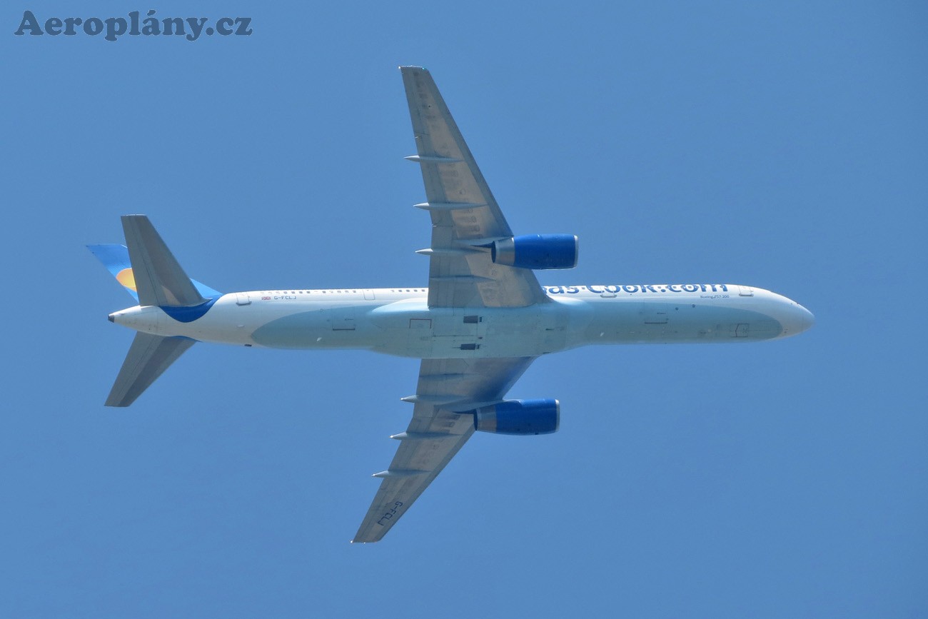 Boeing 757-2Y0 - G-FCLJ