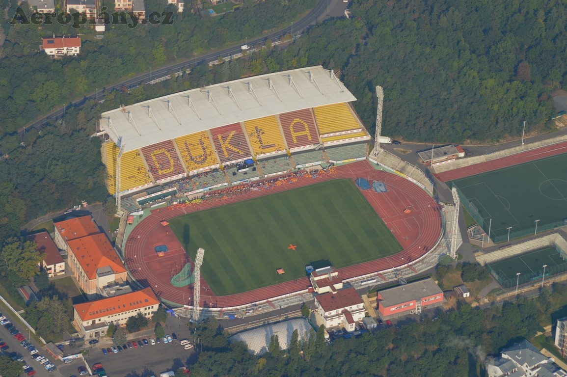 Stadion Jůliska