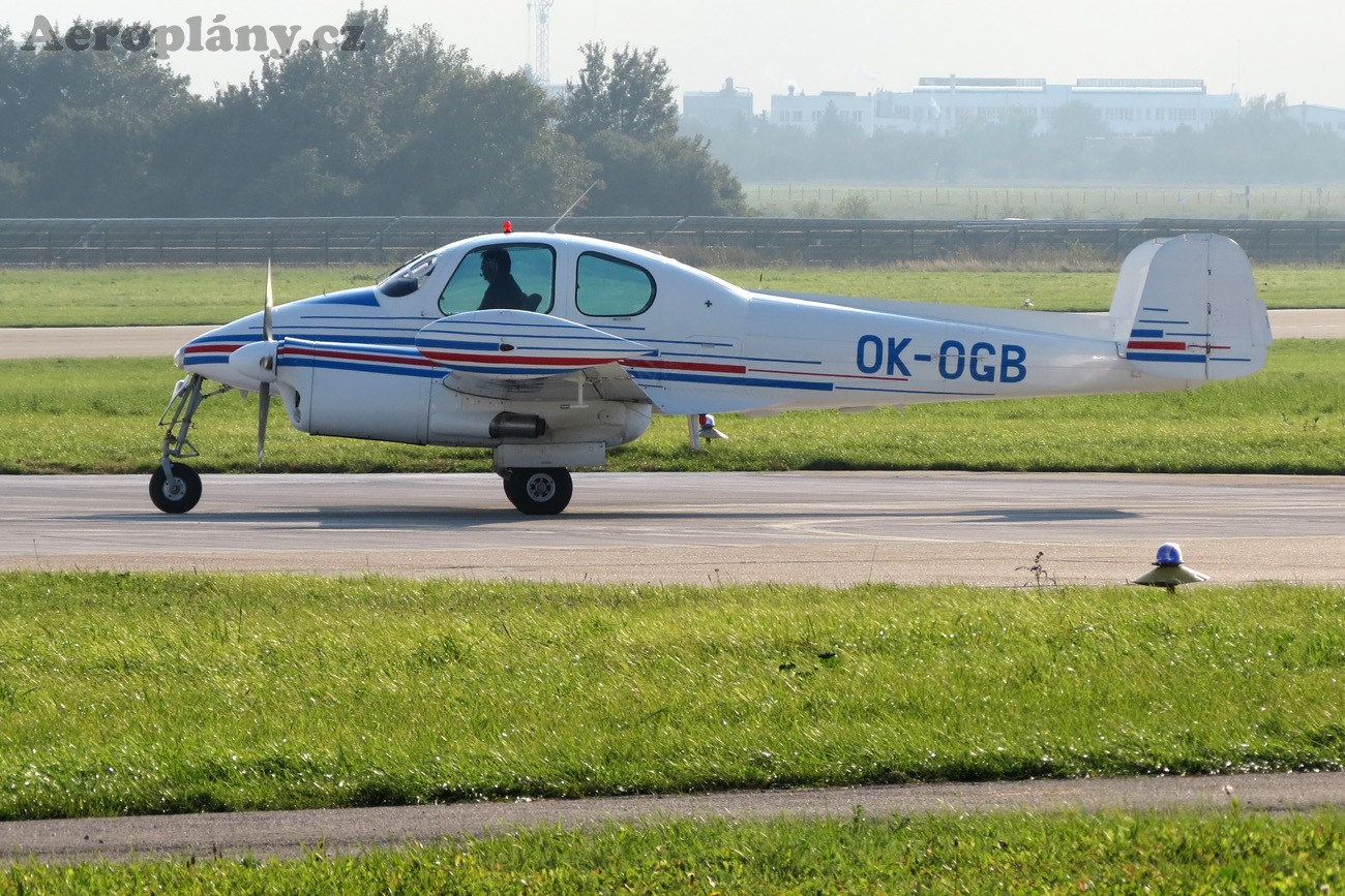 Let L-200D Morava - OK-OGB
