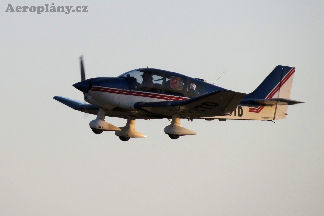 Robin DR-400-140B Major - OO-CTD