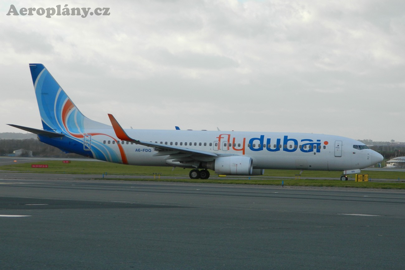 Boeing 737-8KN - A6-FDQ