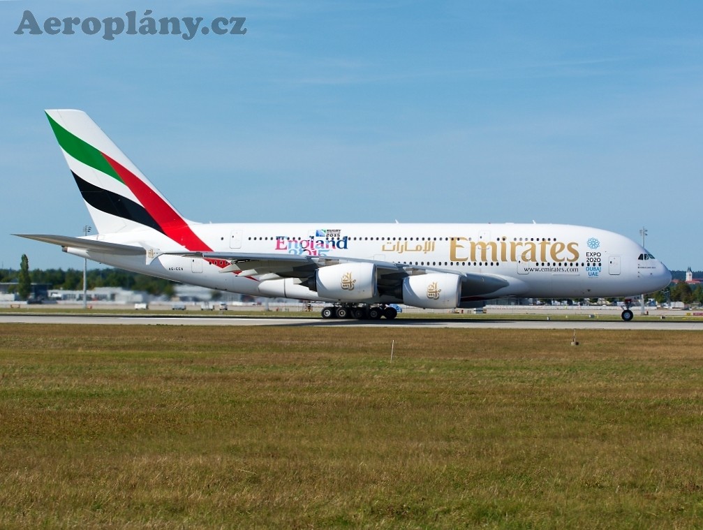 Airbus A380-800 - A6-EEN