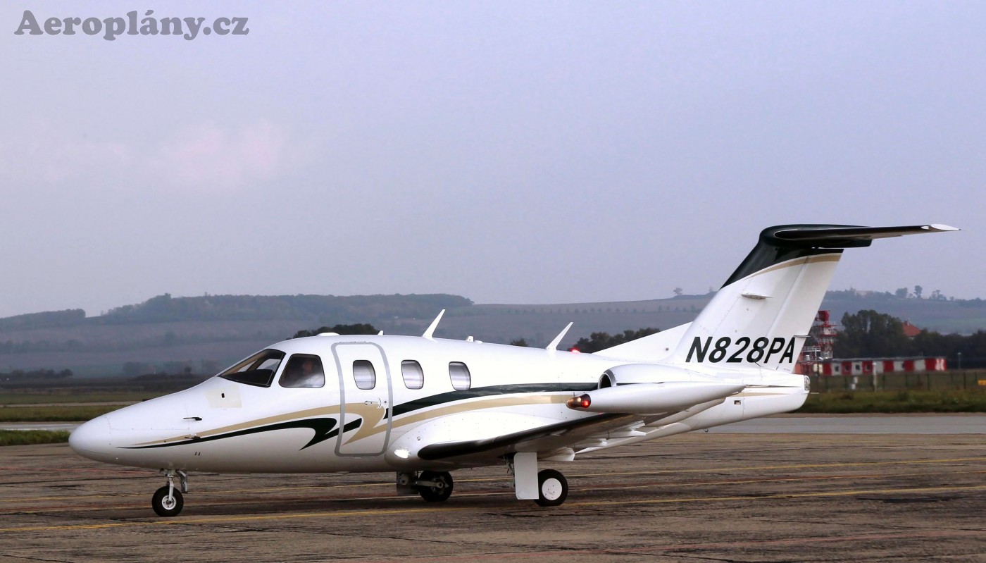 Eclipse EA500 - N828PA