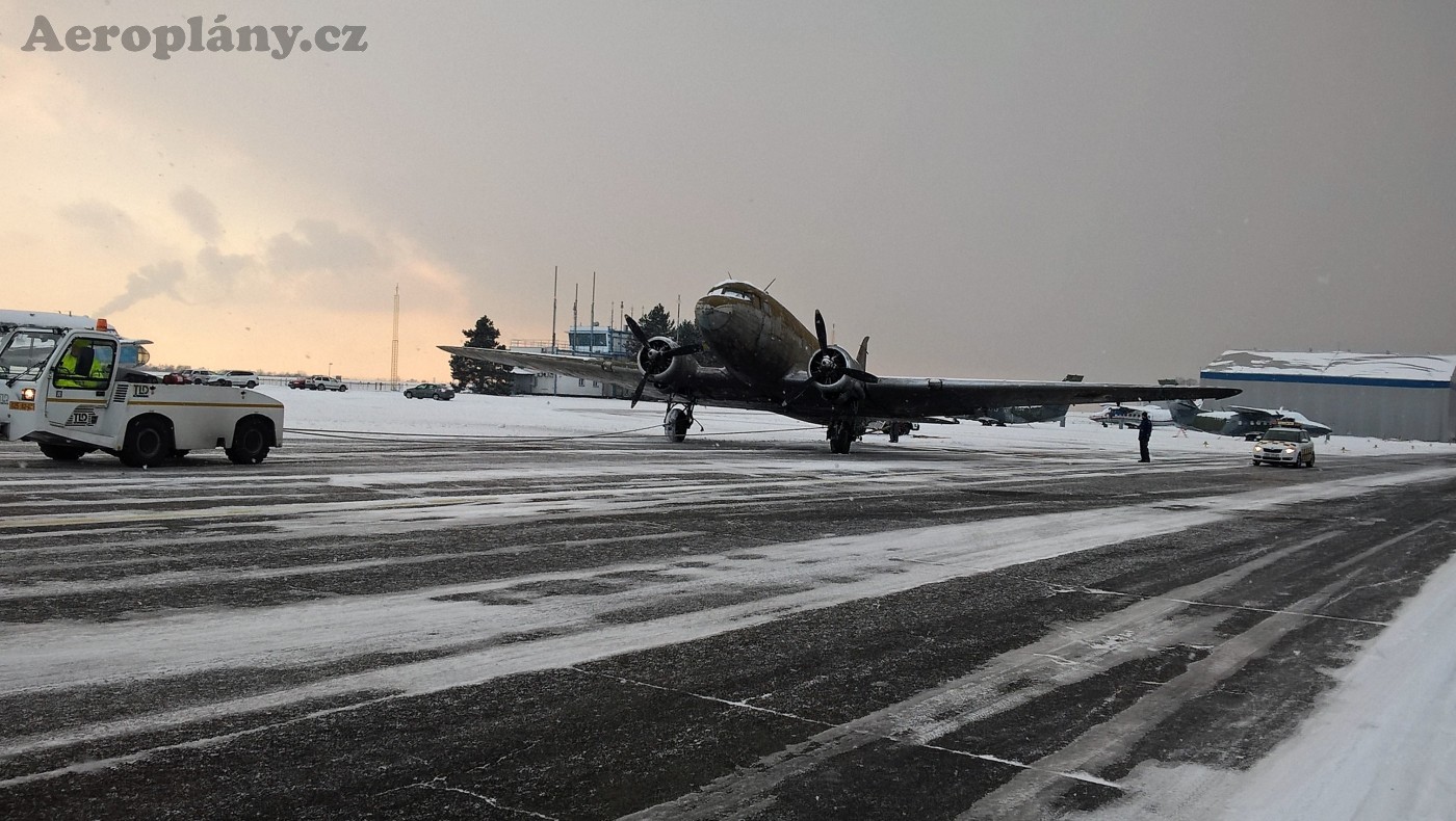 DC-3