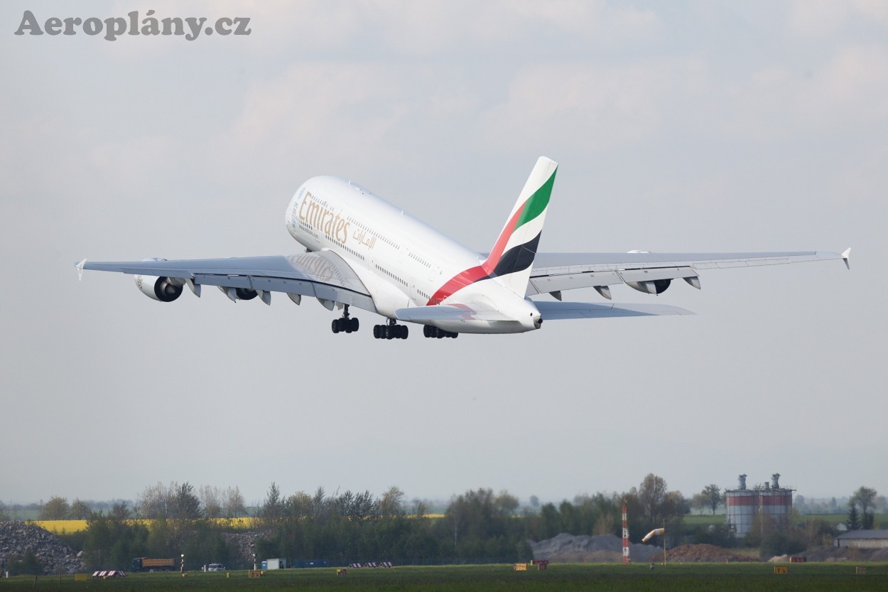 A6-EEZ Emirates Airbus A380-861