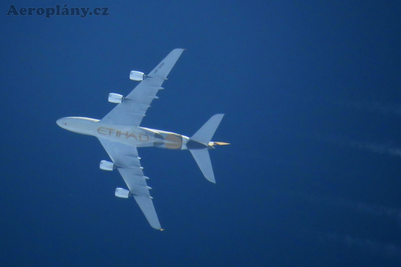 Airbus A380-861 - A6-APH