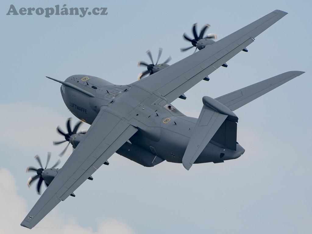 A400M  - 54+04