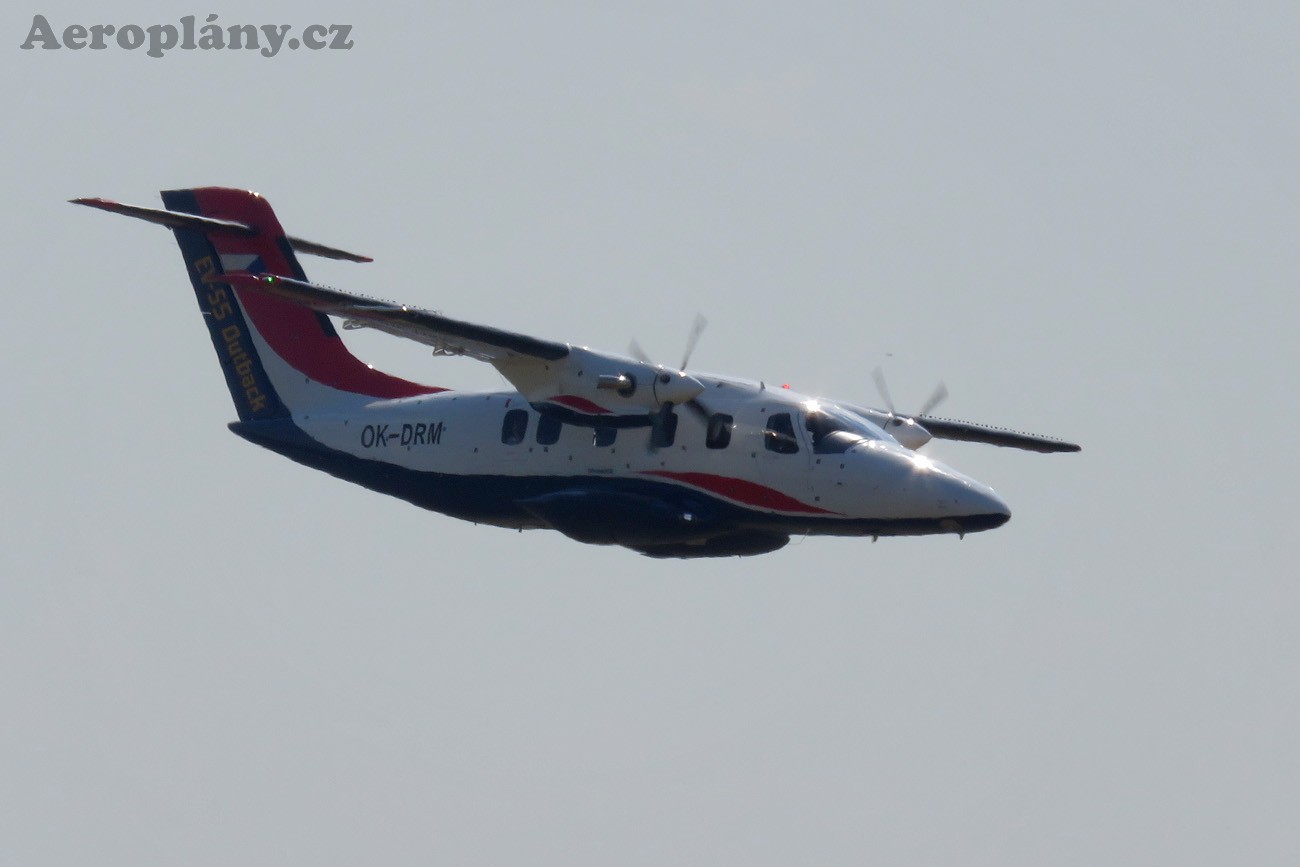 Evektor EV-55 Outback - OK-DRM