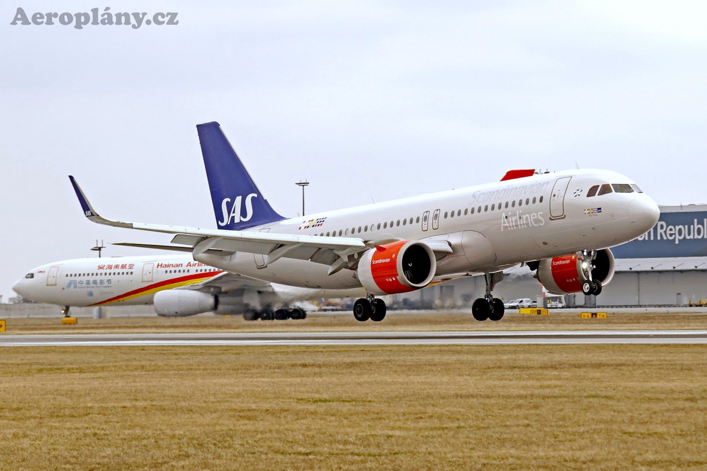 Airbus A320-271 - LN-RGM