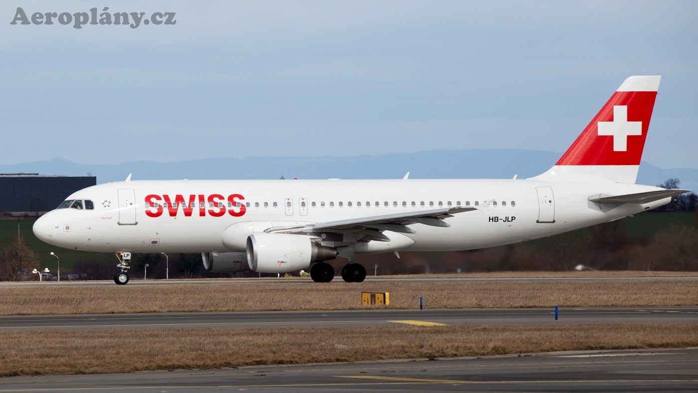 Airbus A320-214 Swiss 