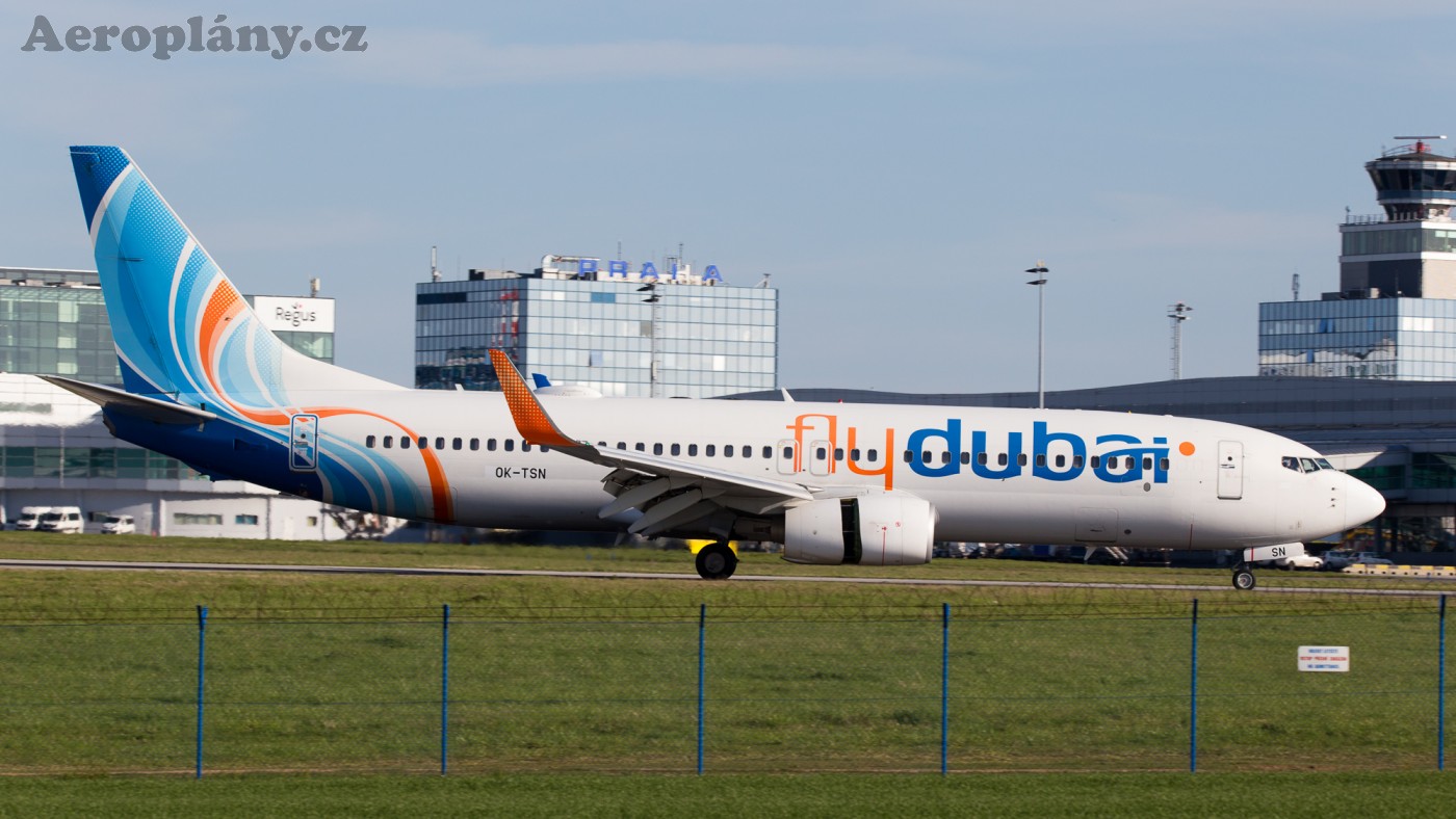 B737-8KN Travel service