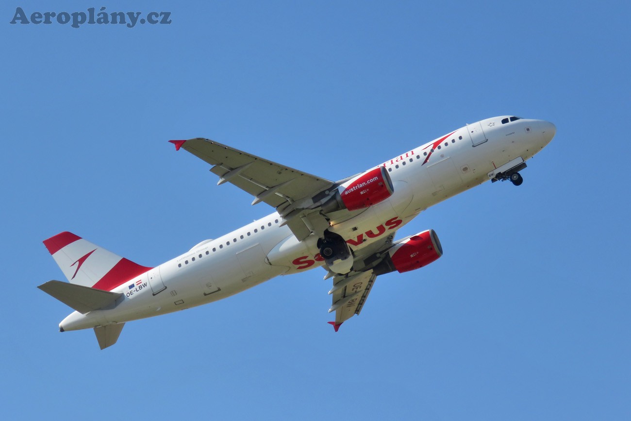 Airbus A320-214 - OE-LBW