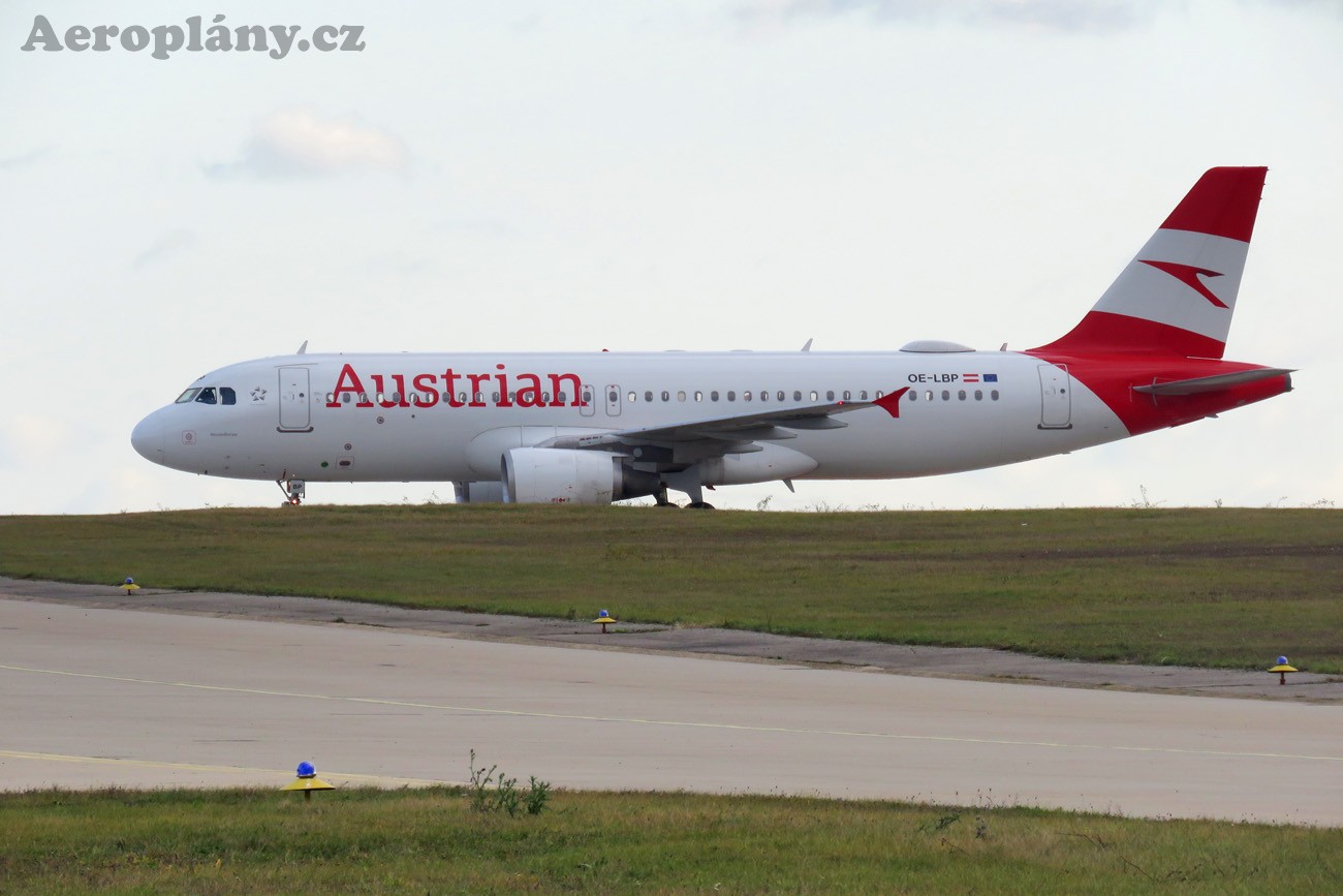 Airbus A320-214 - OE-LBP