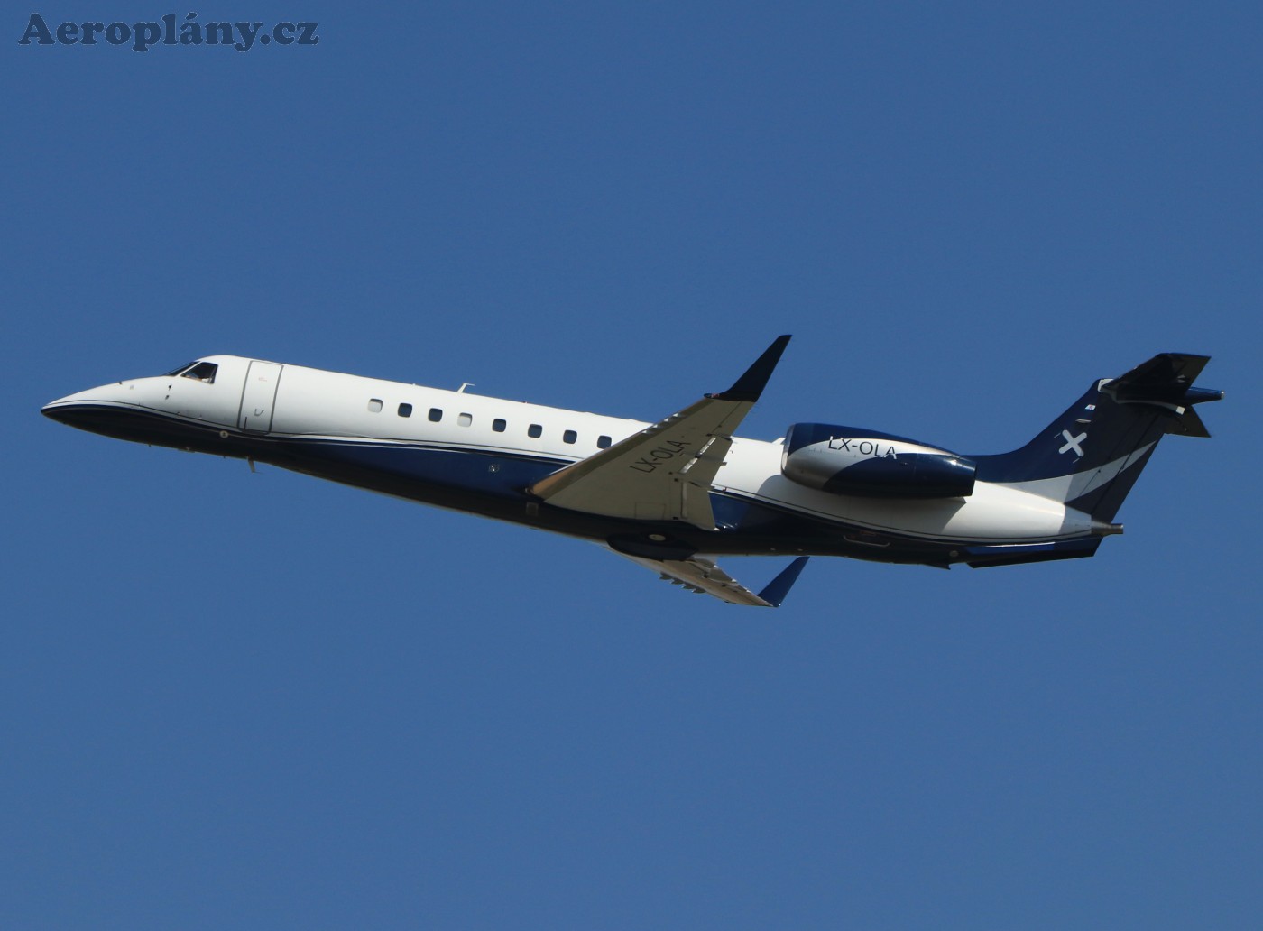 Embraer EMB-135BJ Legacy