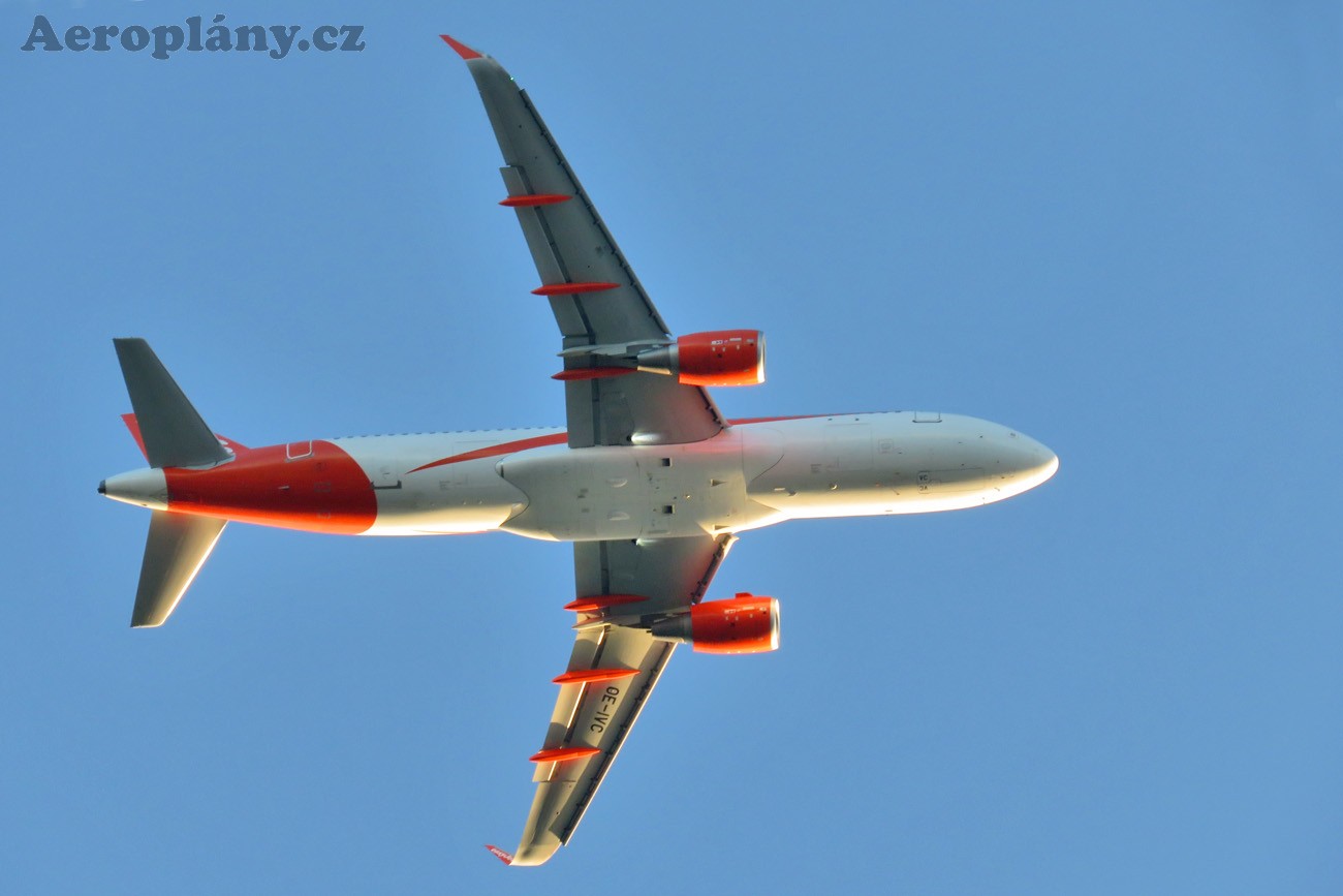 Airbus A320-214 (WL) - OE-IVC