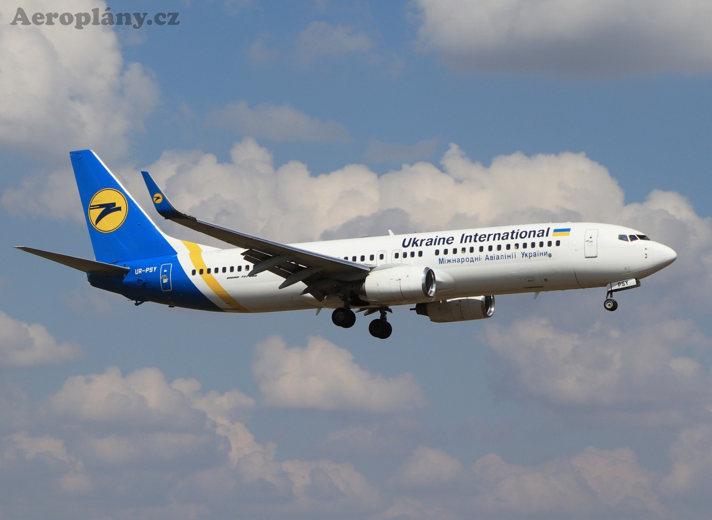 Boeing 737-8EH