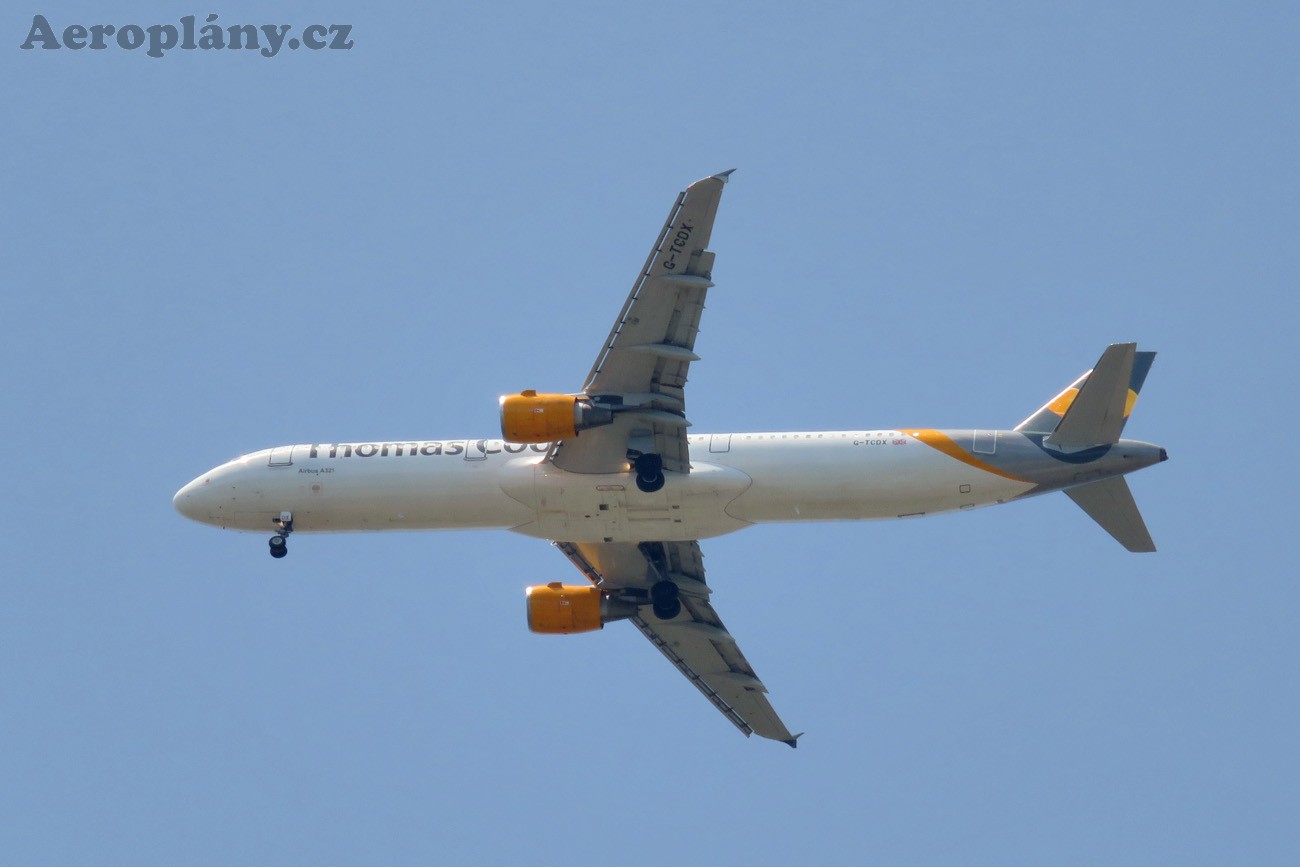 Airbus A321-211 - G-TCDX