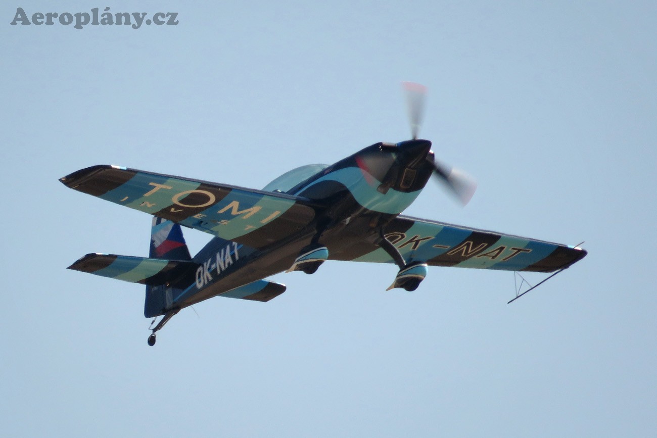 Extra 330LT - OK-NAT