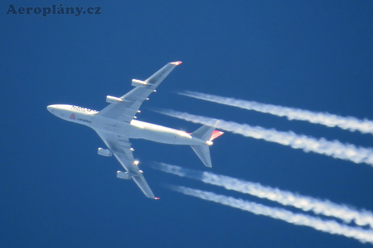 Boeing 747-4R7F/SCD - LX-TCV