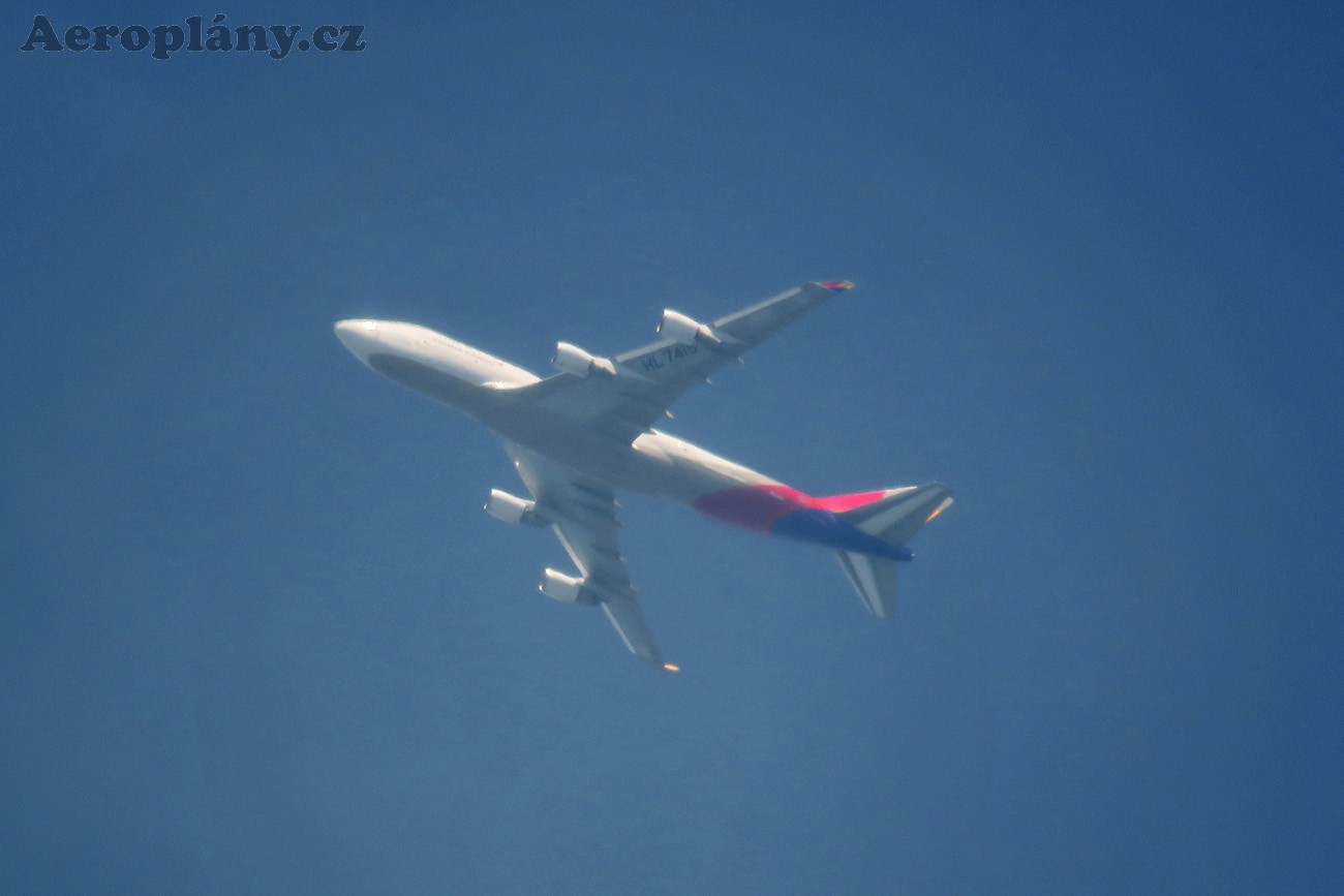 Boeing 747-48EM(BDSF) - HL7415