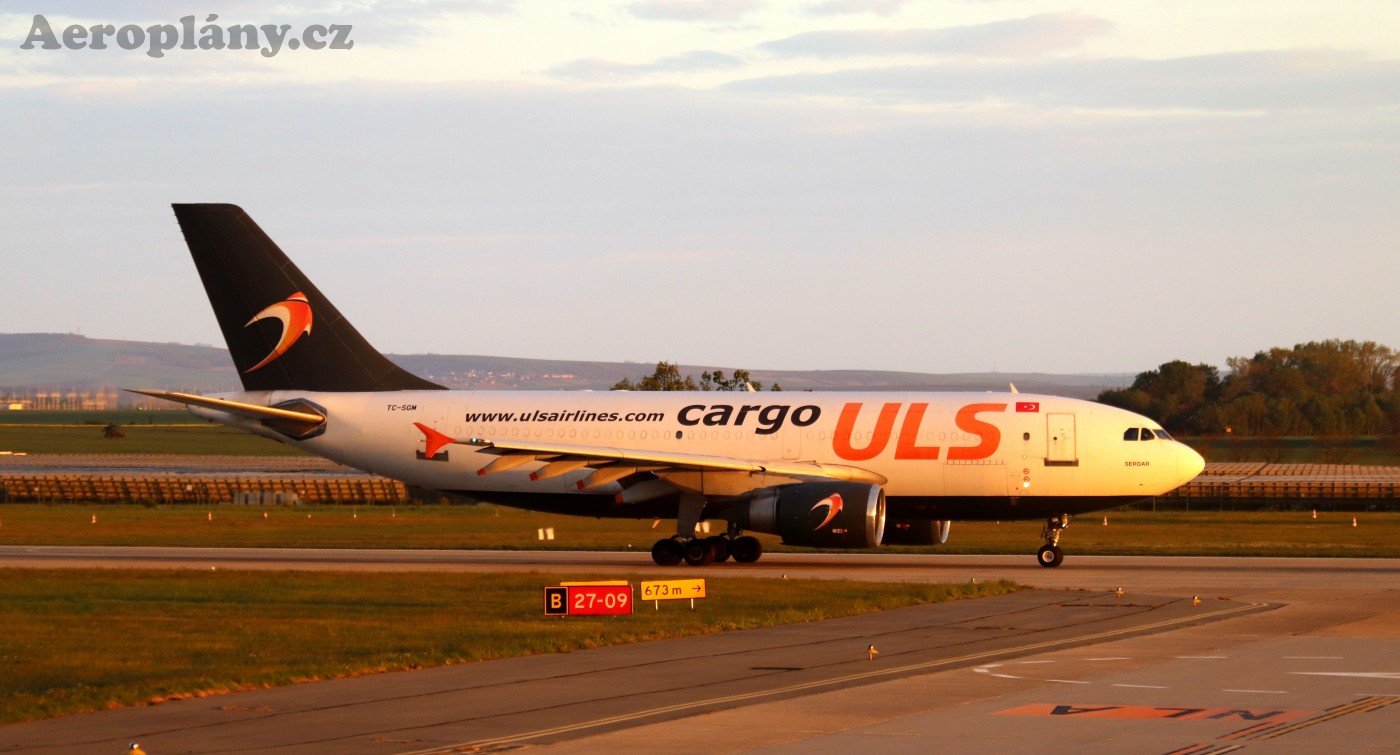 Airbus A310-308(F) - TC-SGM