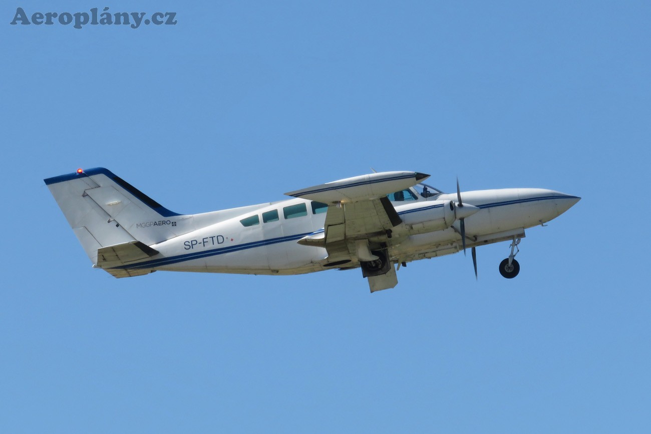 Cessna 402B - SP-FTD