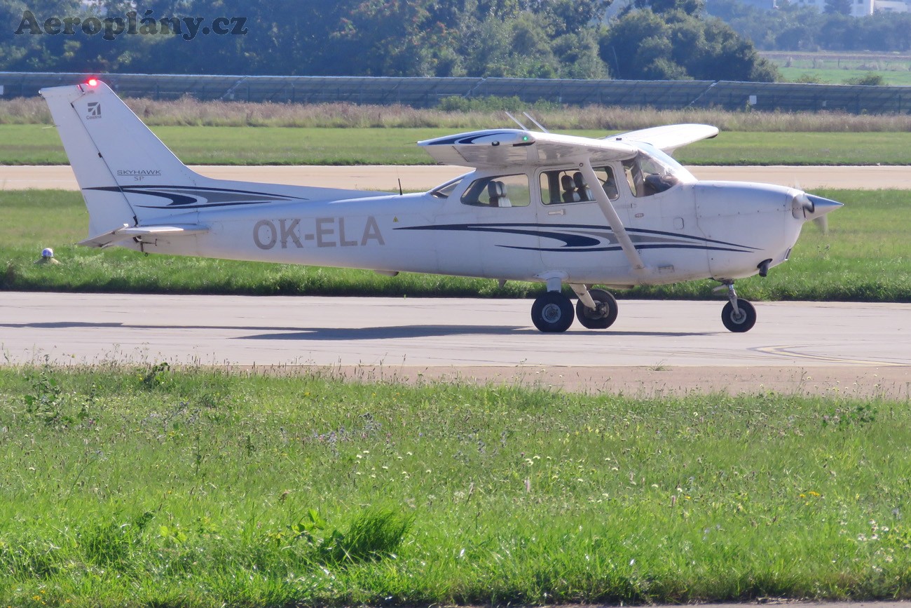 Cessna 172S Skyhawk SP - OK-ELA