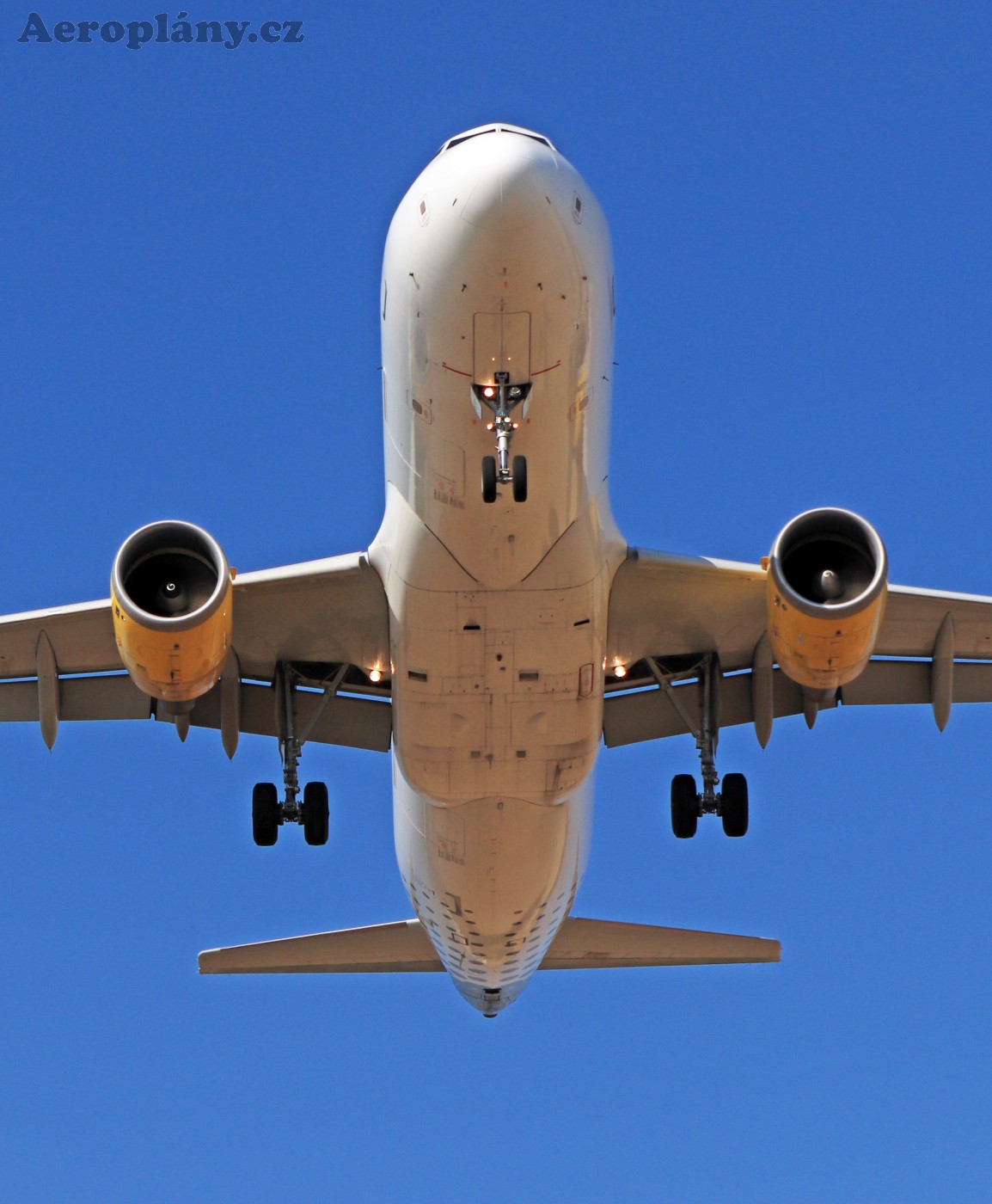 Airbus A320-214
