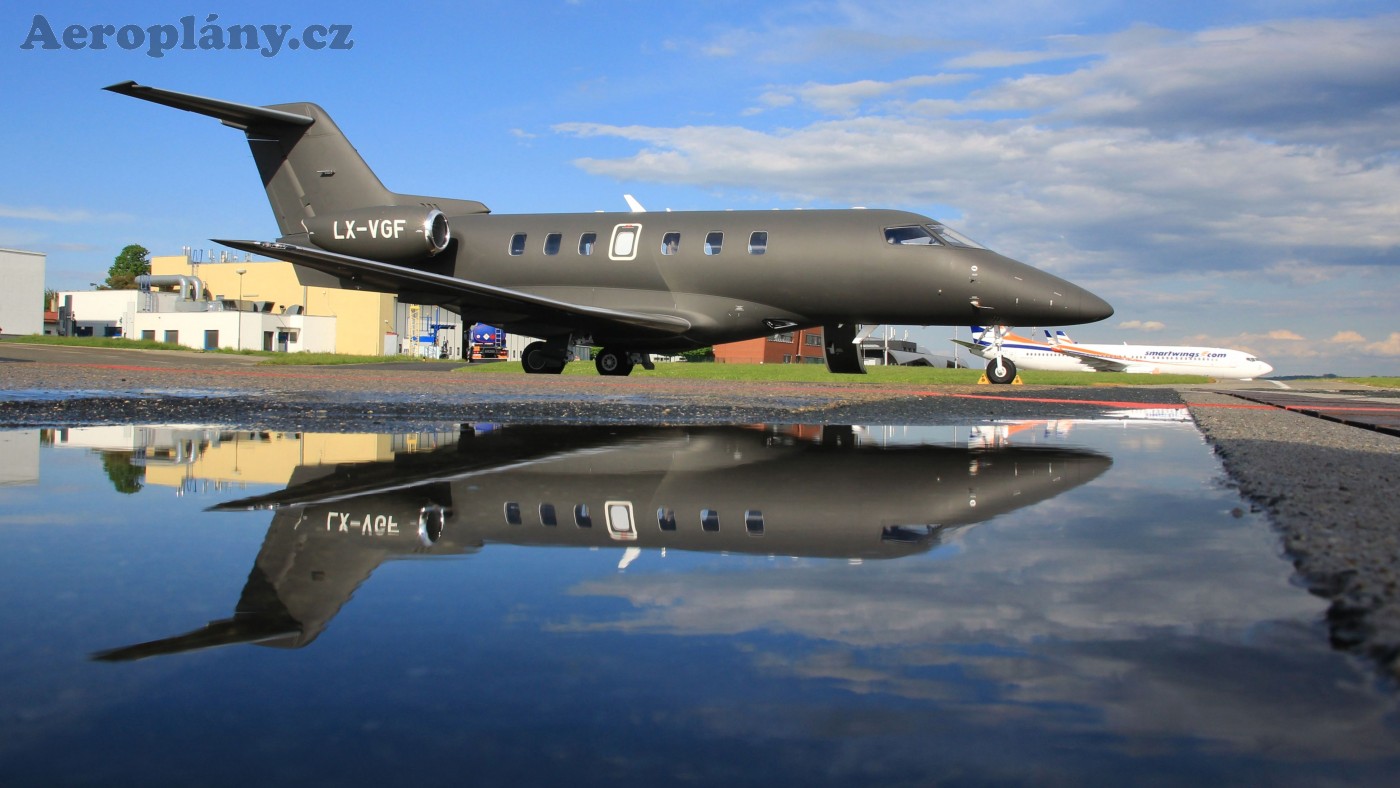 Pilatus PC-24 -  LX-VGF
