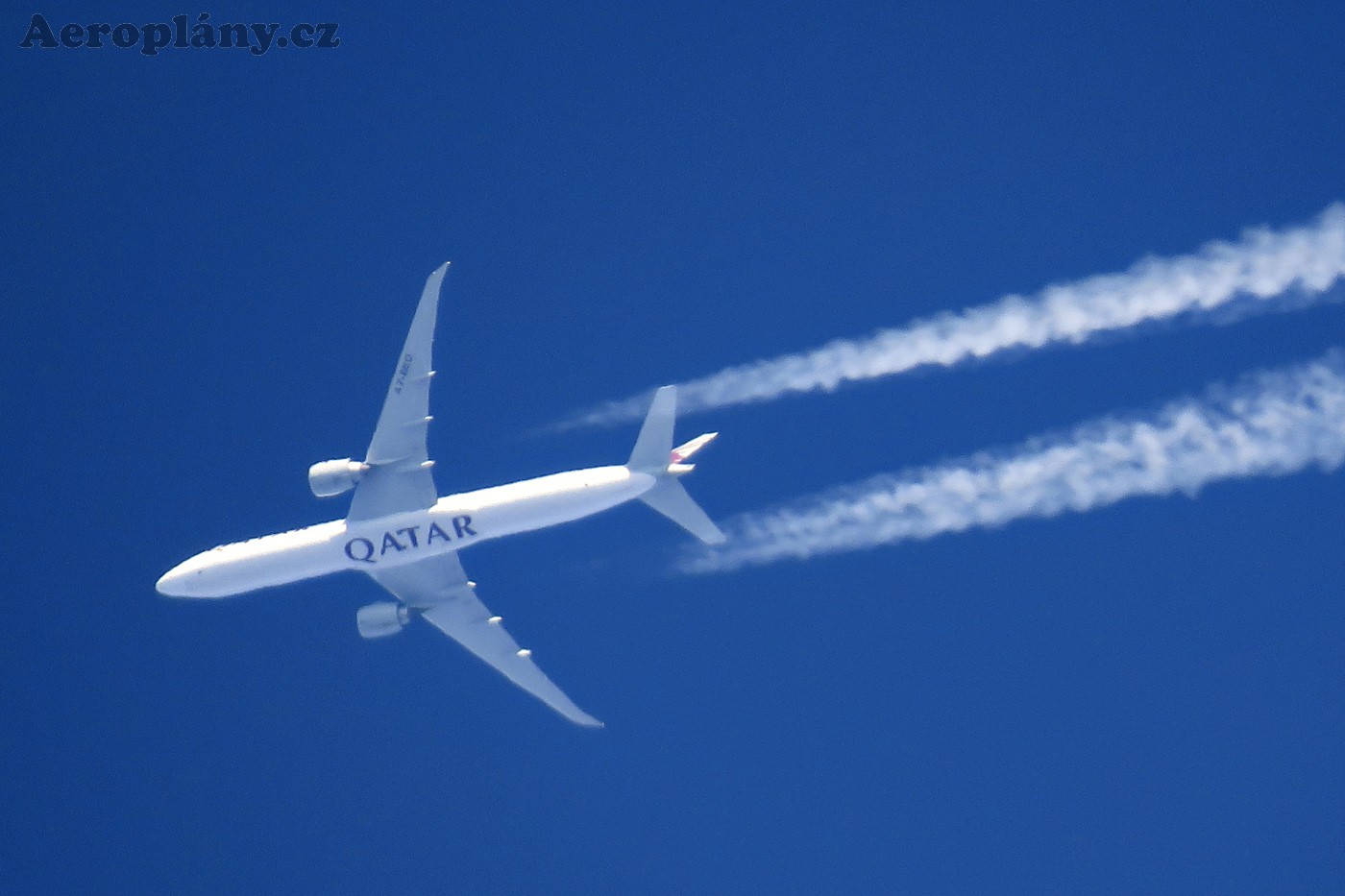 Boeing 777-3DZ/ER - A7-BEO