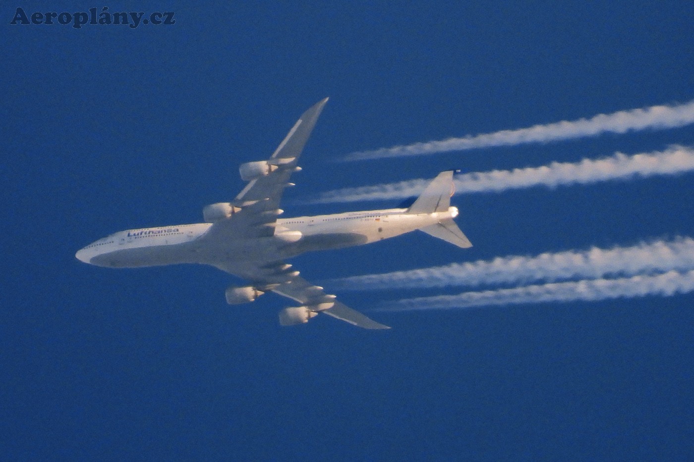 Boeing 747-830 - D-ABYH
