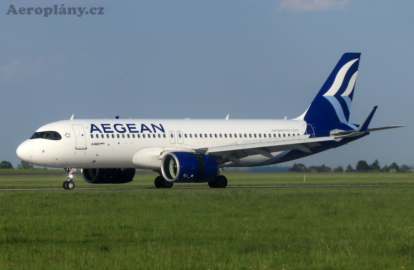 Airbus A320-271N