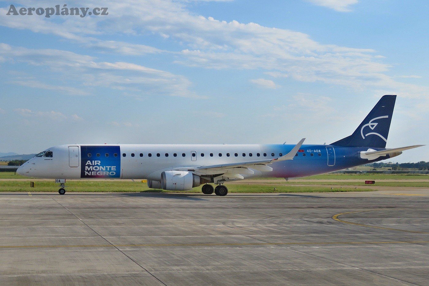 Embraer 195LR (ERJ-190-200LR) - 4O-AOA