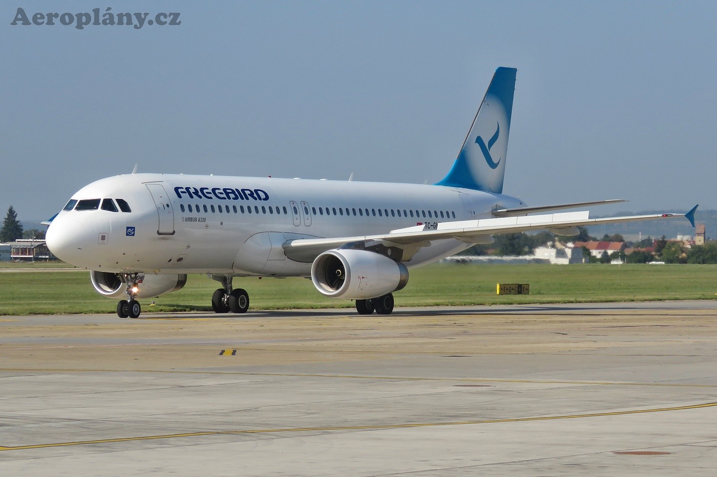 Airbus A320-232 - TC-GMB